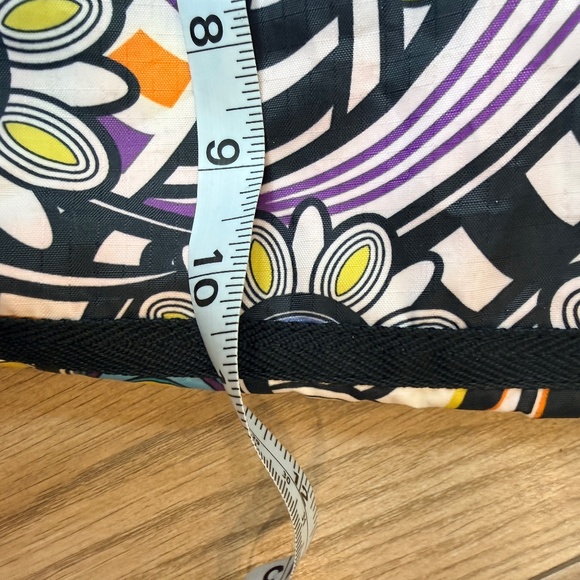 Le Sportsac Weekender Floral Boston Bag - Picture 6 of 8